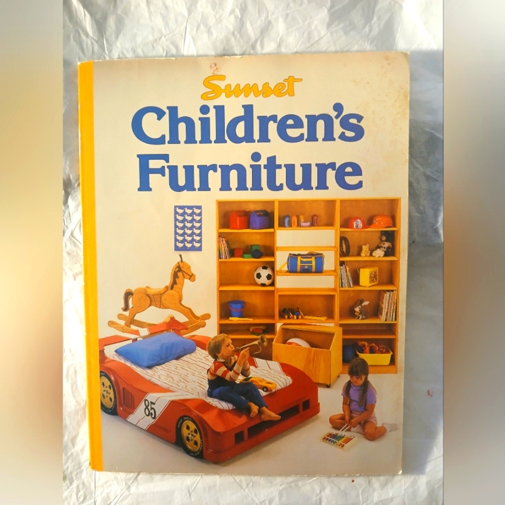 DIY BOOK KID'S FURNITURE